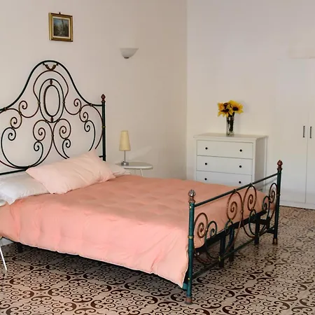 Villa Mediterraneo Fontane Bianche Exterior photo